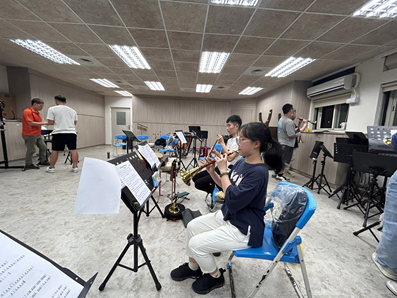 圖二：學生演奏