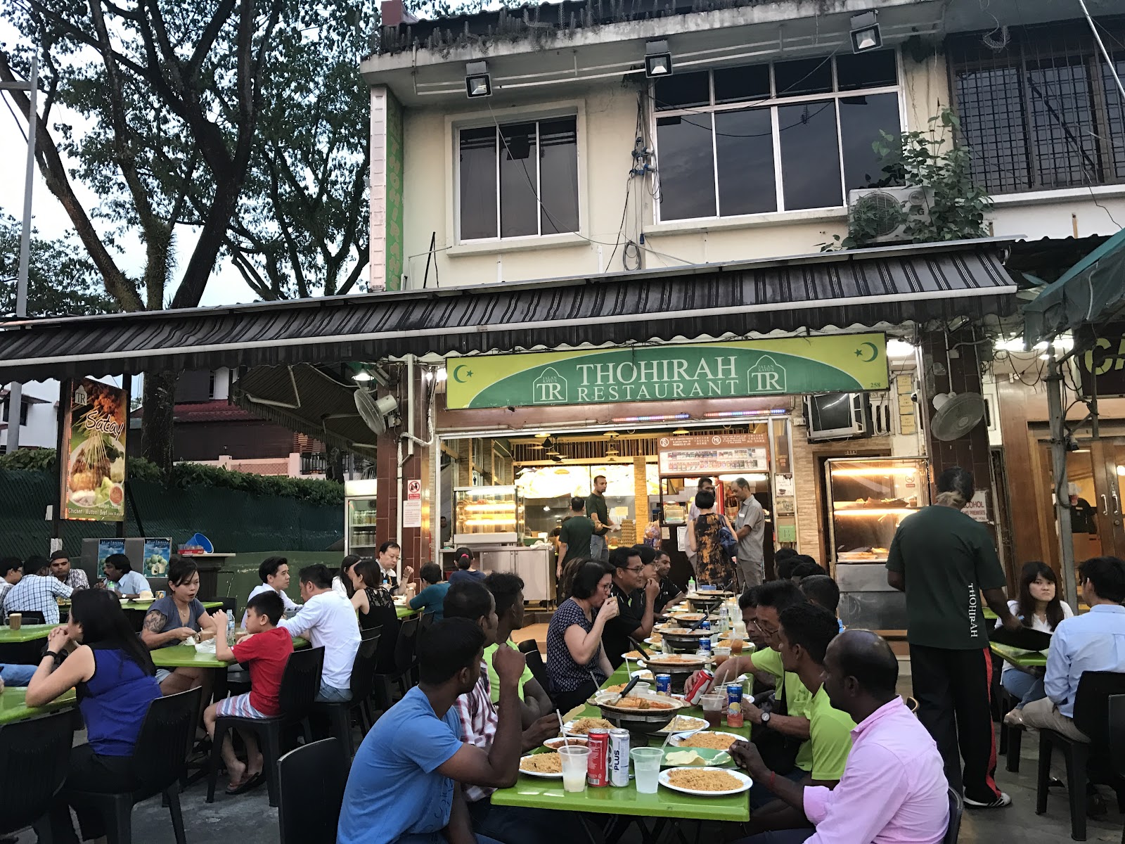 Local Food Haunts 4 Best Spots You MUST Try At Jalan Kayu 