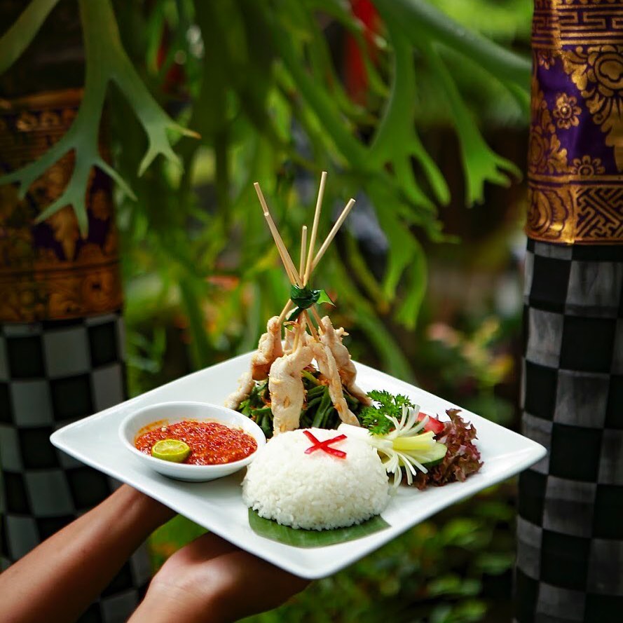 Bebek Bengil Crispy Duck Dish