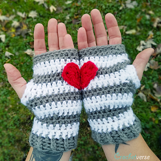 striped fingerless gloves with heart in center