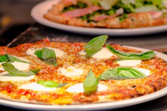 Where To Grab Pizza For National Pizza Day - February 9