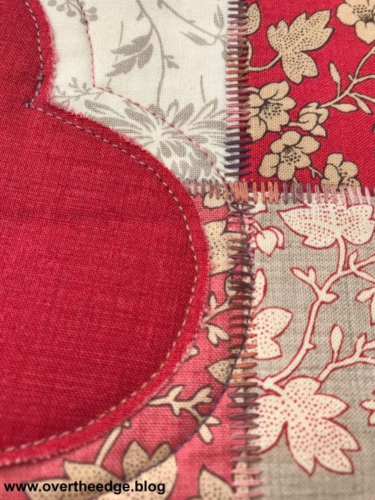 Master the Three Thread Flatlock Stitch for Quilt Piecing - over the edge