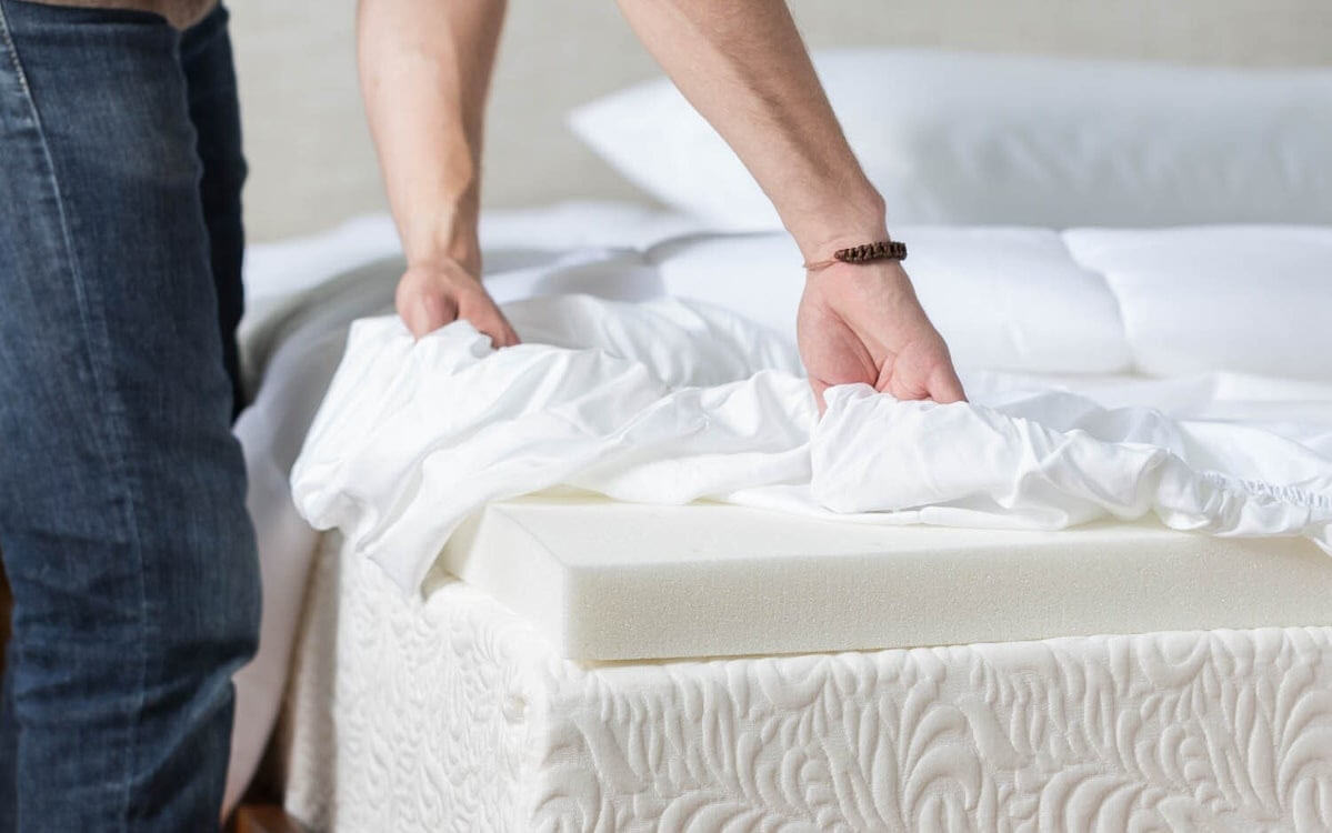 Topper bed được sử dụng gia tăng sự êm ái cho chăn
