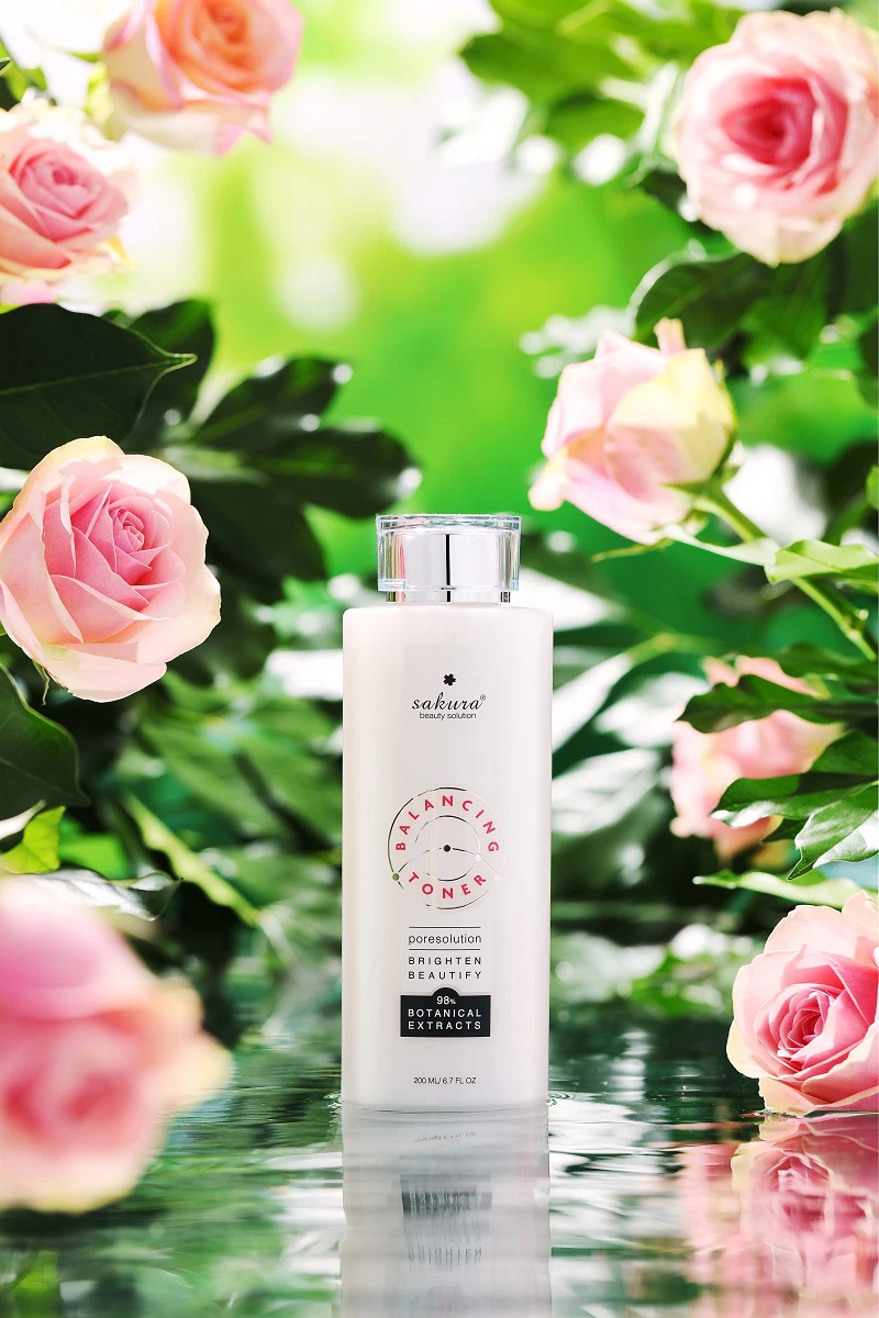 Nước hoa hồng Sakura Balancing Toner 200ml