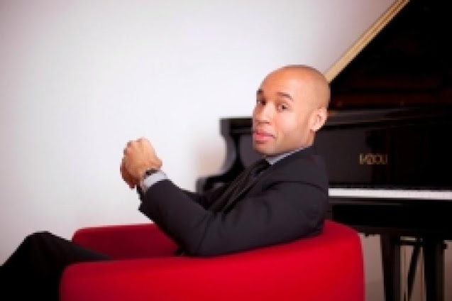 Aaron Diehl, 2011 winner of the American Pianists Association Cole Porter Jazz Fellow competition
