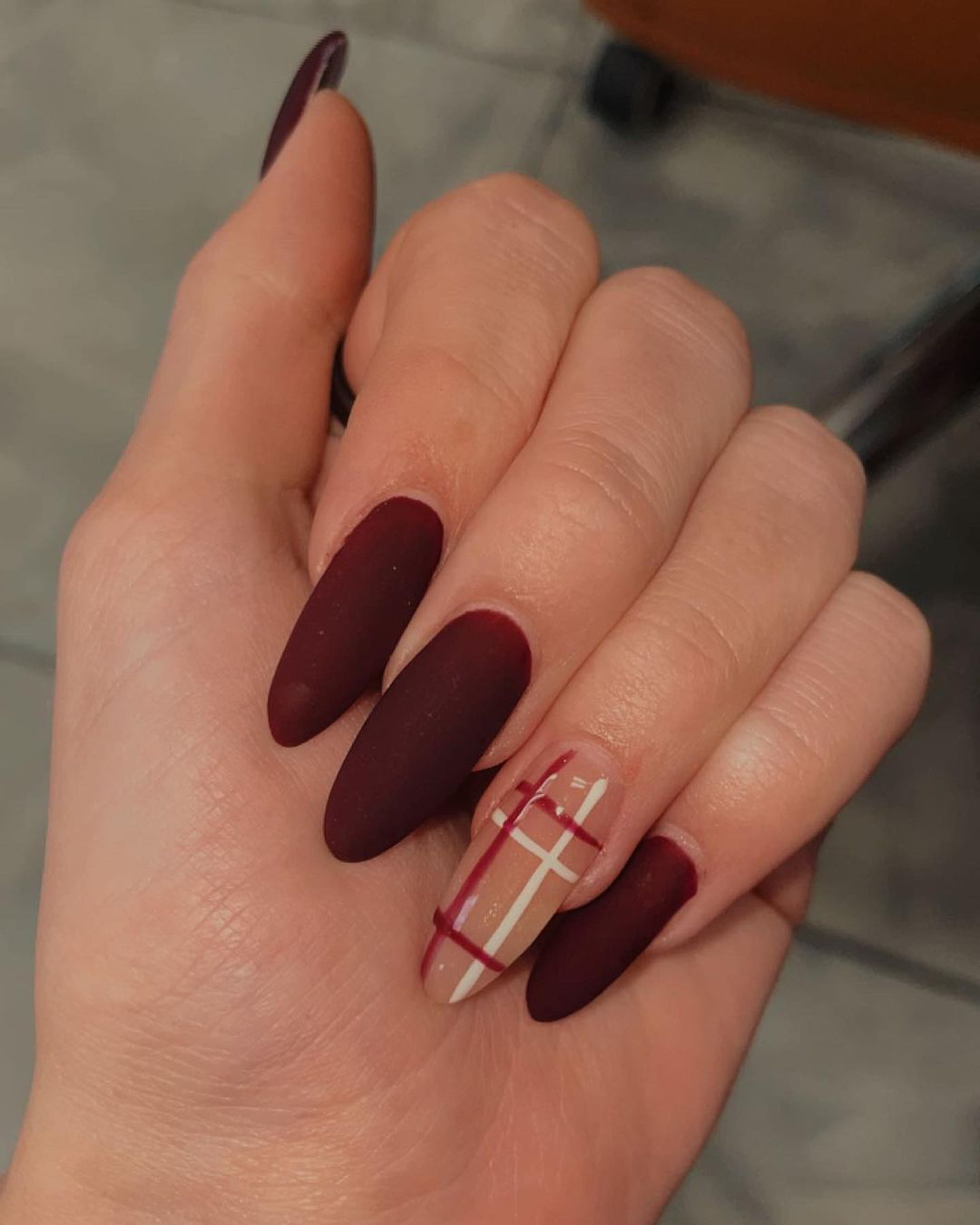 Red matt nails