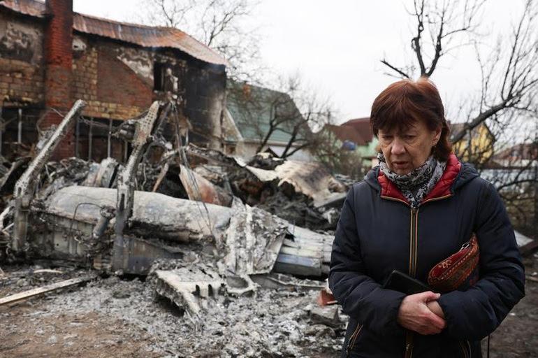 Thủ đô Kiev chìm trong khói lửa chiến sự - Hình 4