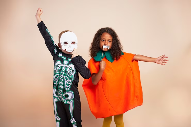 6 ideias de como fazer fantasia de Halloween infantil em casa - O Poder das  Cores