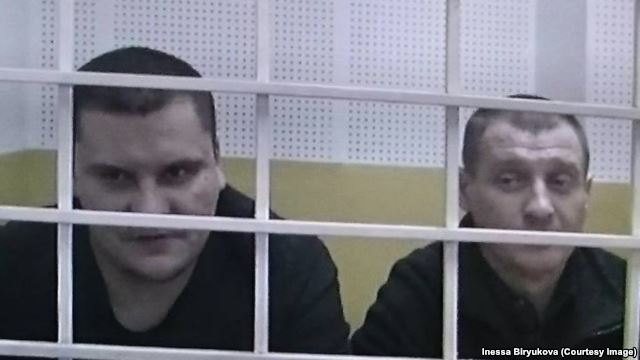 Филипп Романов (справа) и Сергей Буланов в Московском городском суде