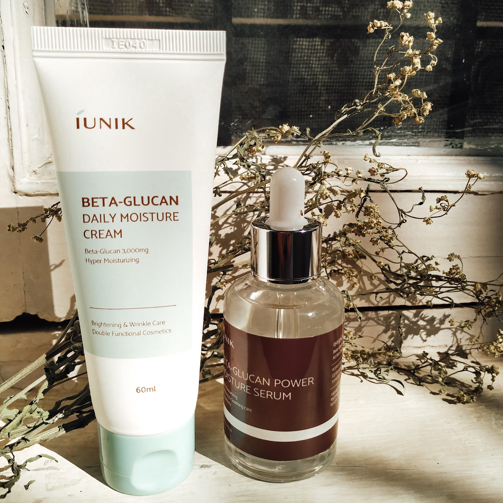 Kem-duong-tinh-chat-iUNIK-Beta Glucan-Powder-Moisture-Serum