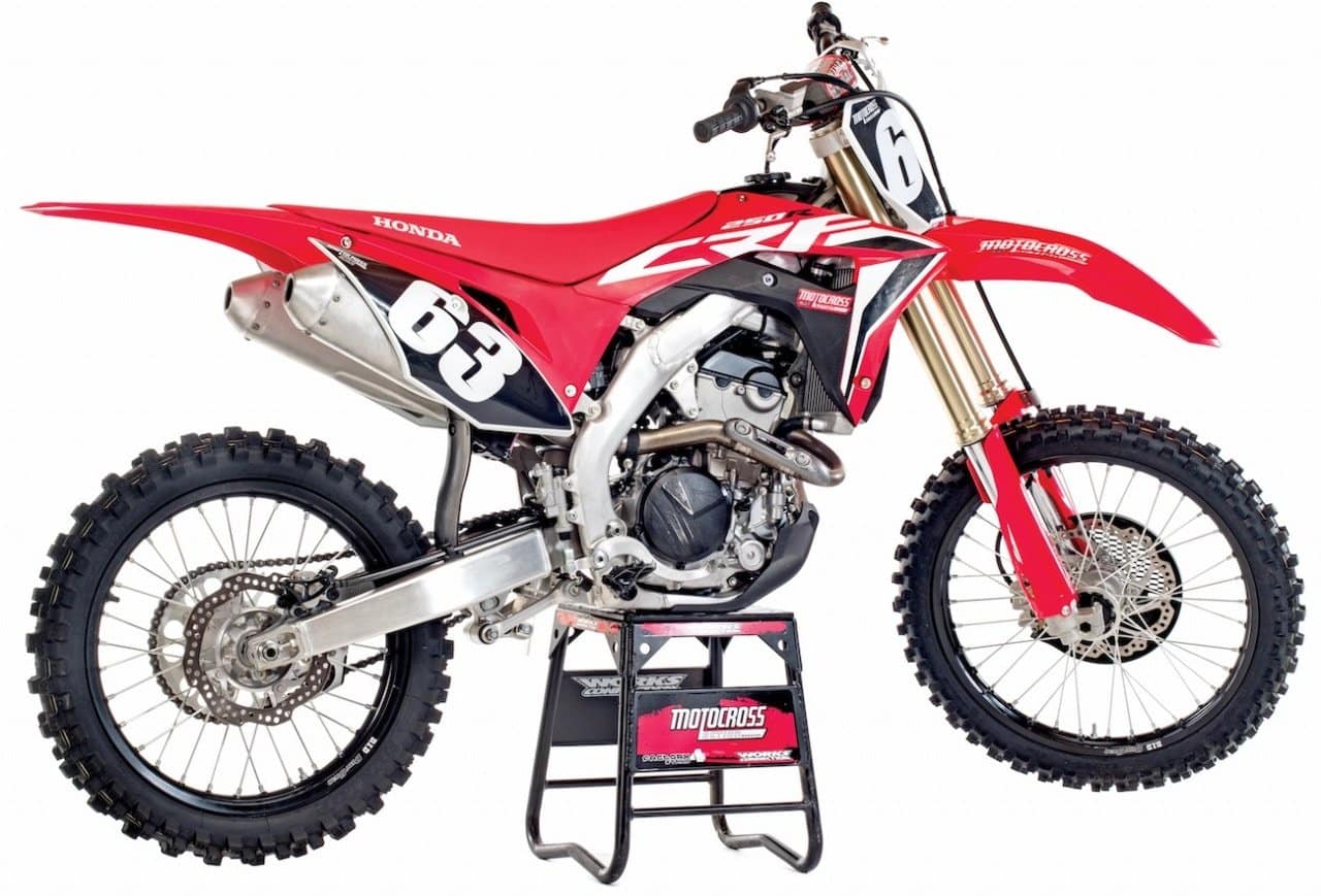 Honda CRF250R motocross bike - high-performance dirt bike with lightweight design, advanced suspension, and powerful engine for unbeatable off-road performance