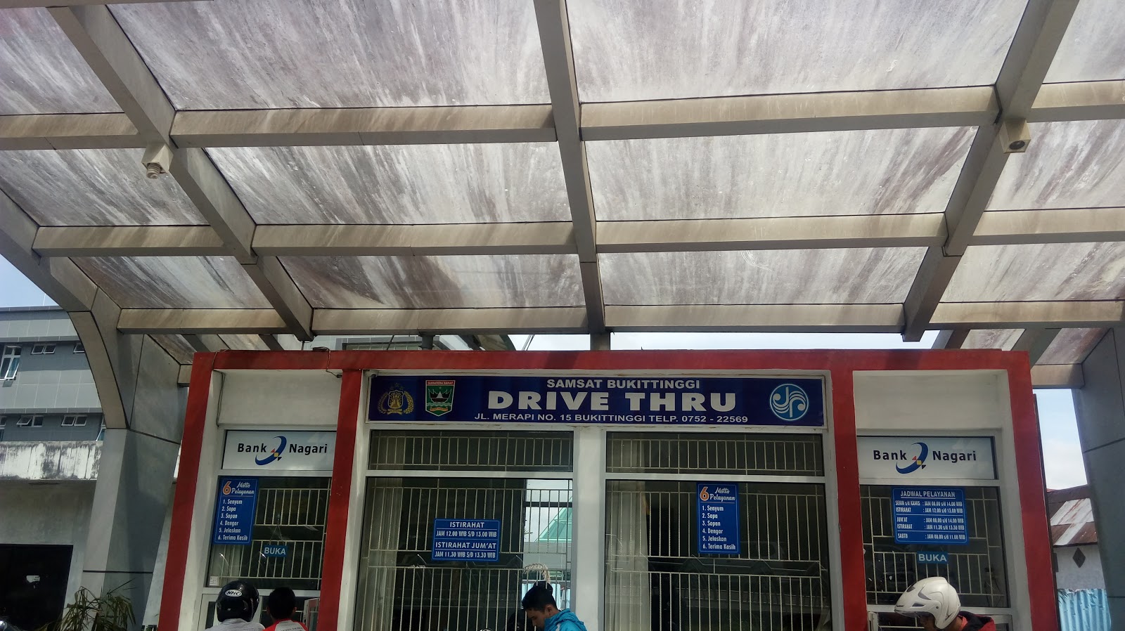 Gambar Samsat Drive Thru Bukittinggi