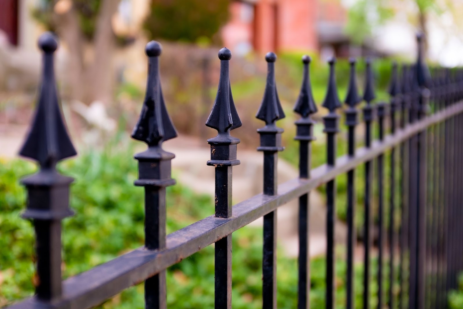 The 7 Most Popular Types of Fences – What’s Right For Your Home