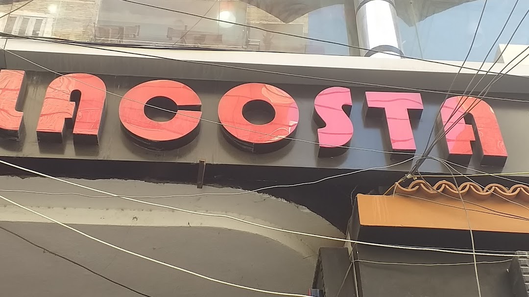 Lacosta Cafe
