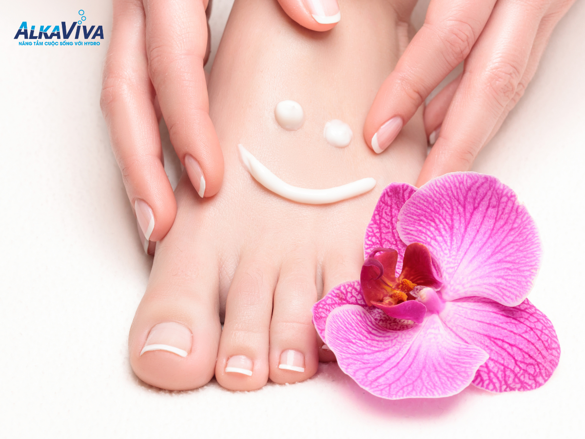 NGUYÊN NHÂN VÀ CÁCH XỬ LÝ NƯỚC ĂN CHÂN MÙA MƯA HIỆU QUẢ BẰNG NƯỚC ION KIỀM