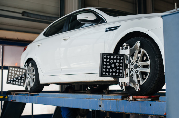 How Do You Know if Your Wheels Need Alignment?