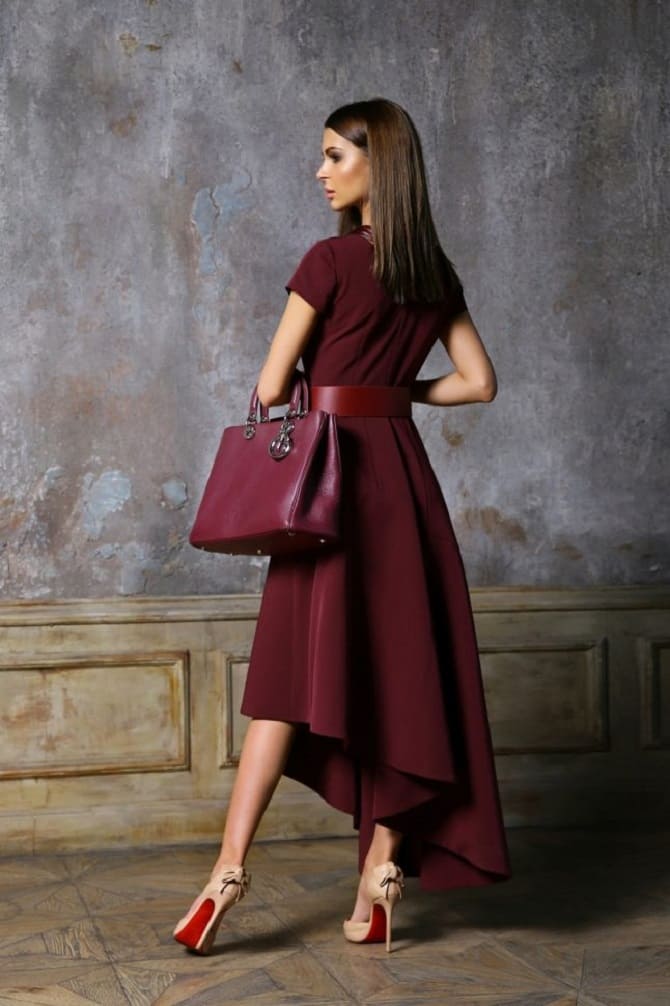 Marsala color: what to wear in 2022, a combination in clothes 26