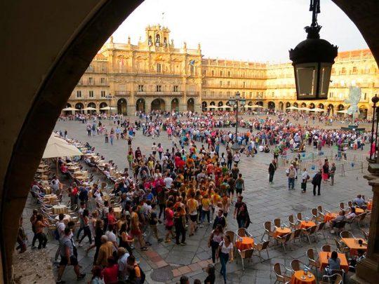 C:\Users\usuario\Desktop\novatadas-plaza-mayor-2-540x405.jpg