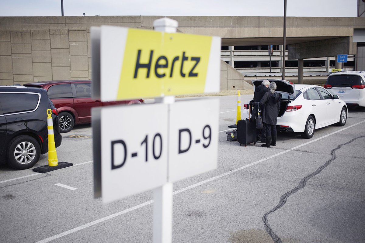 Hertz, Avis cancel new-vehicle orders