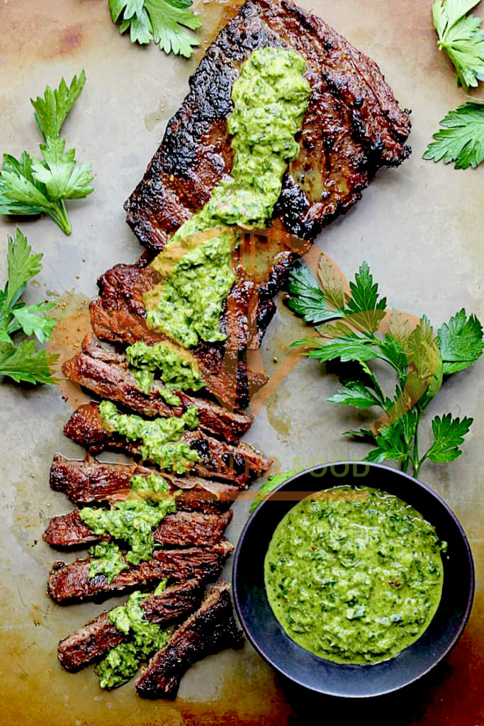 THAN-NGOAI-BO-SOT-CHIMICHURRI