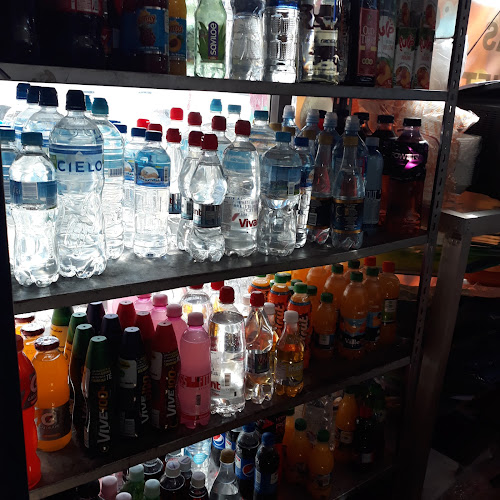 Opiniones de Delicatessen D'ana en Quito - Supermercado