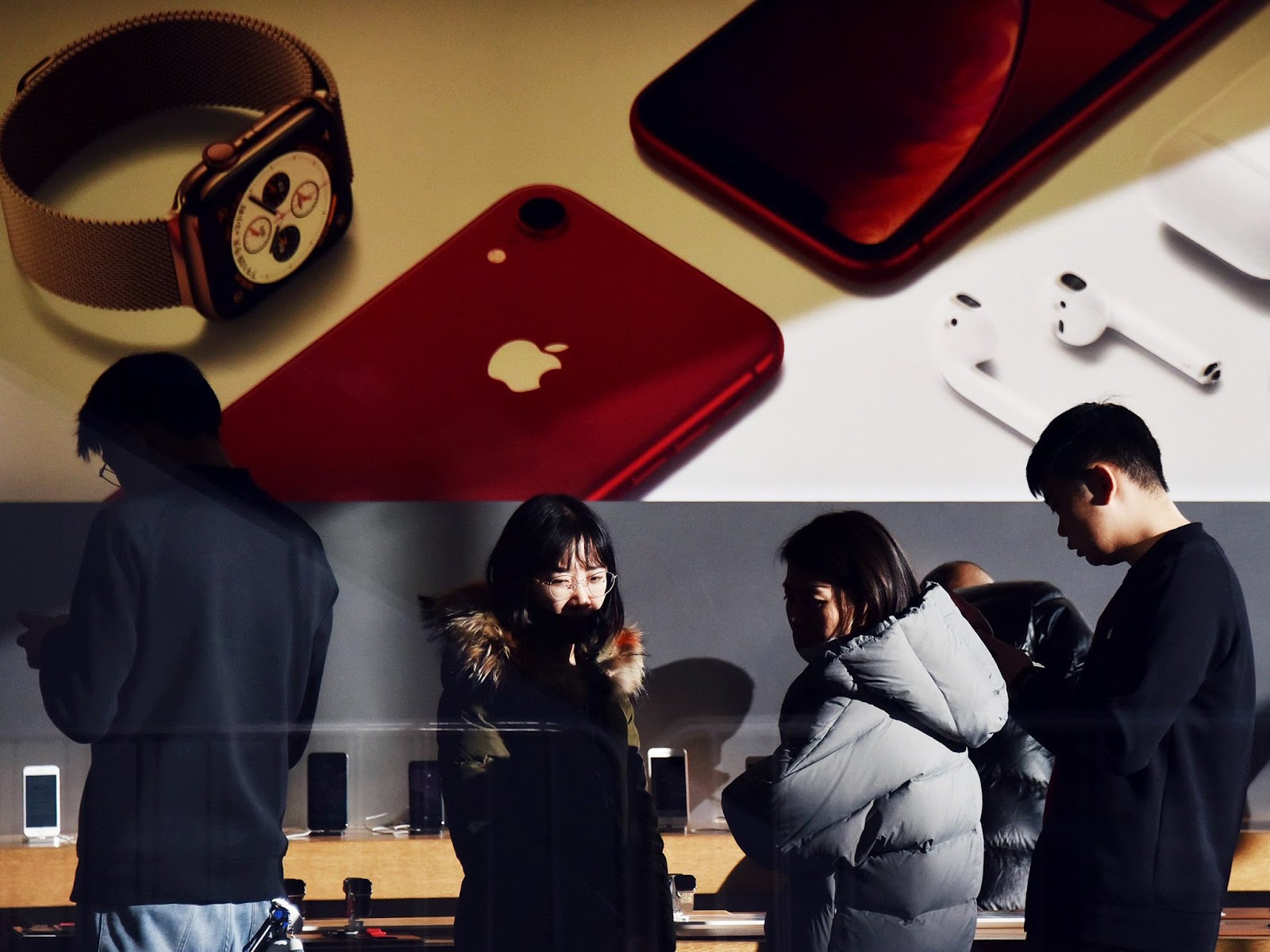 Tinhte_Apple3.jpg Đang tải Tinhte_Apple3.jpg…