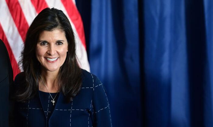 Cựu Thống đốc Nikki Haley tuyên bố ra tranh cử tổng thống năm 2024