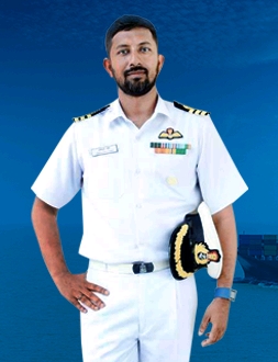An Indian Navy aircraft has located the vessel of Indian Naval officeholder Abhilash Tomy New Indian Naval Ships Heading at Top Speed to Rescue Commander Abhilash Tomy