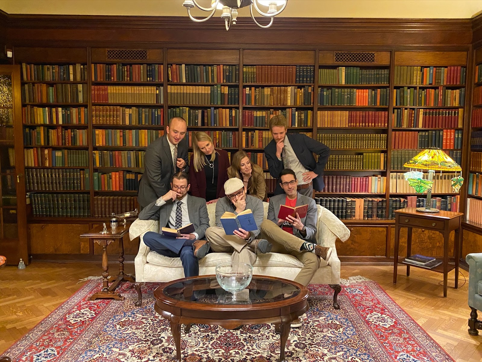 Curbsiders hanging out with the Mayo Clinic IM chief residents at the foundation house prior to recording The Curbsiders #202 LIVE! Lymphadenopathy: Taking Your Lumps