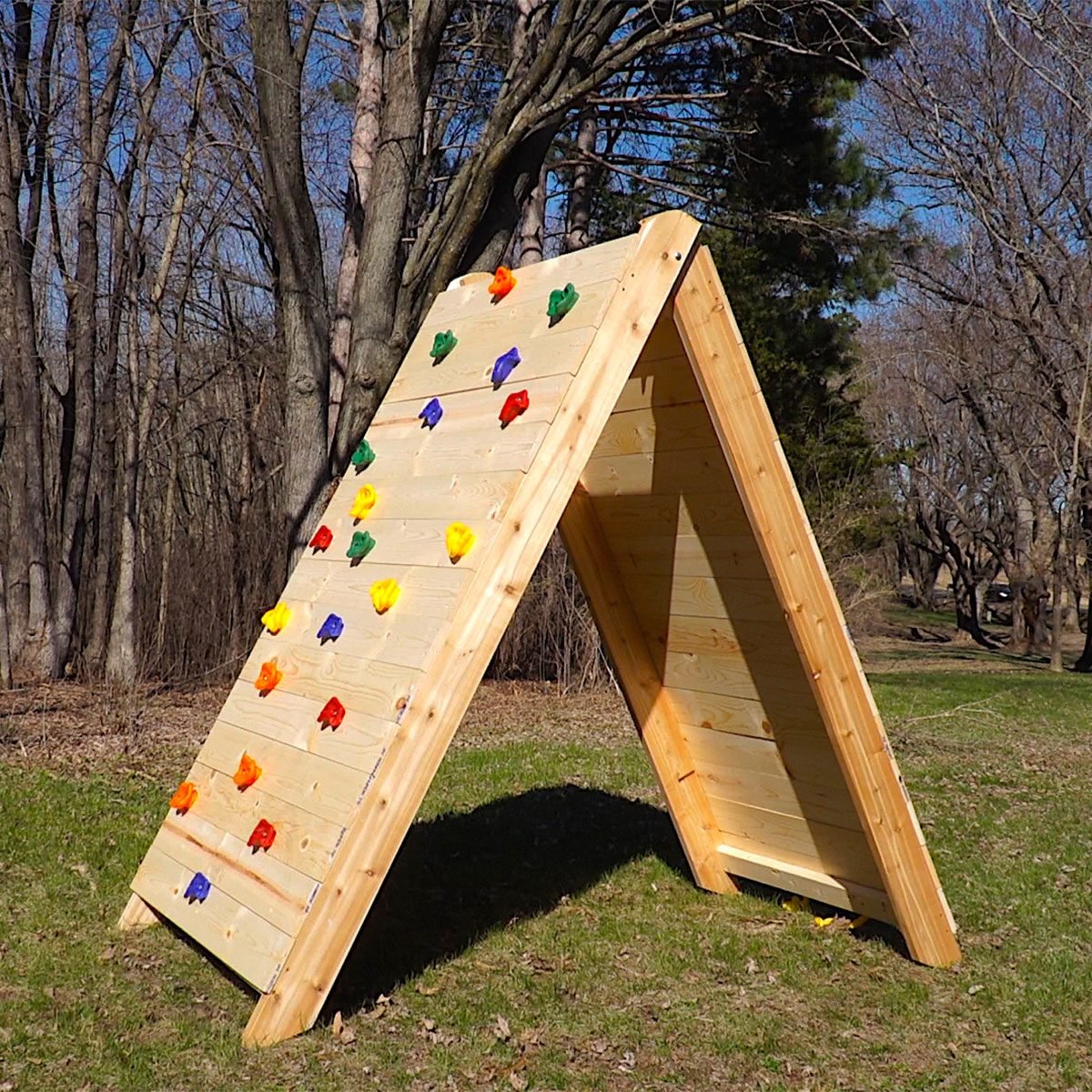 5 Amazing DIY Climbing Spaces for Kids