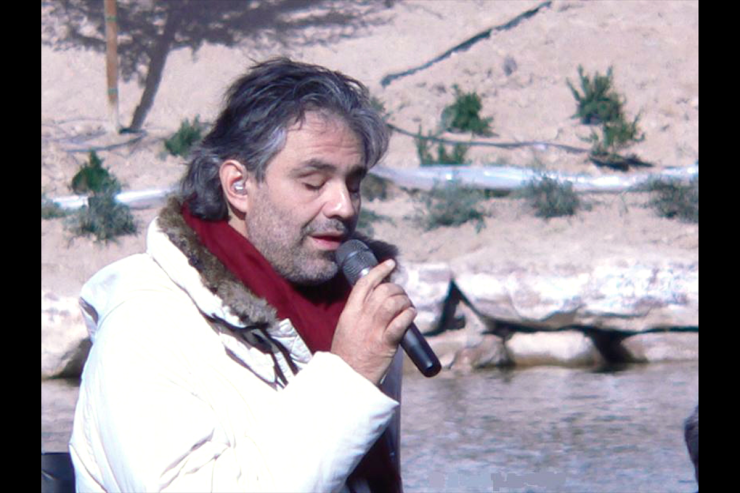 El cantor y compositor italiano Andrea Bocelli