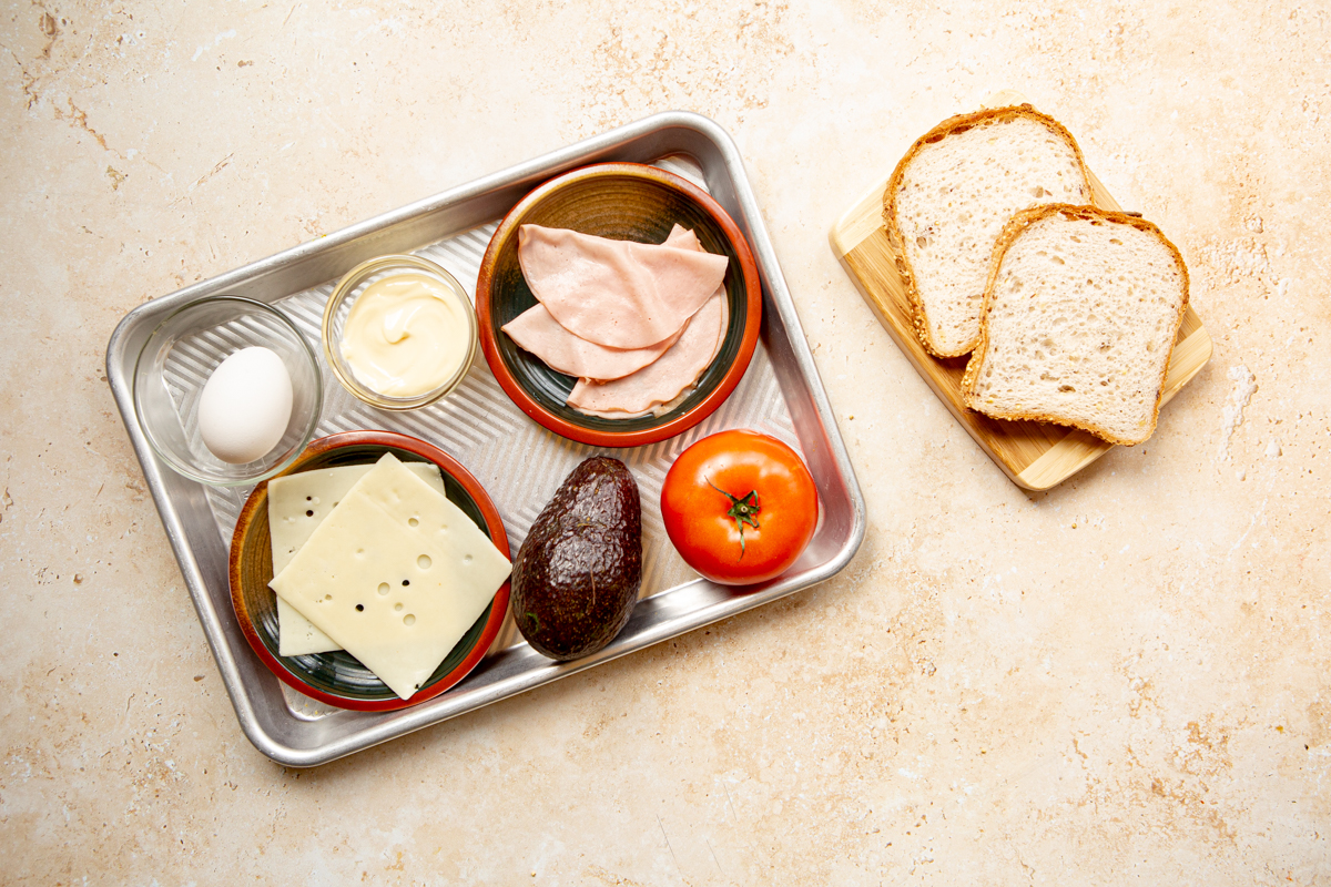 ingredients to make gluten-free breakfast sandwich