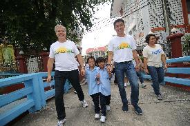 \\bkk-nas-01\common$\pr\Client\Ad hoc\Adhoc 2016\Roche Diagnostics\3. Roche Children Walk 2016\Feature Release\selected photos\J1DX4154.JPG