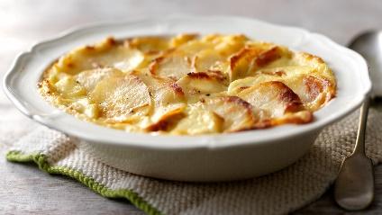 Dauphinoise potatoes recipe - BBC Food