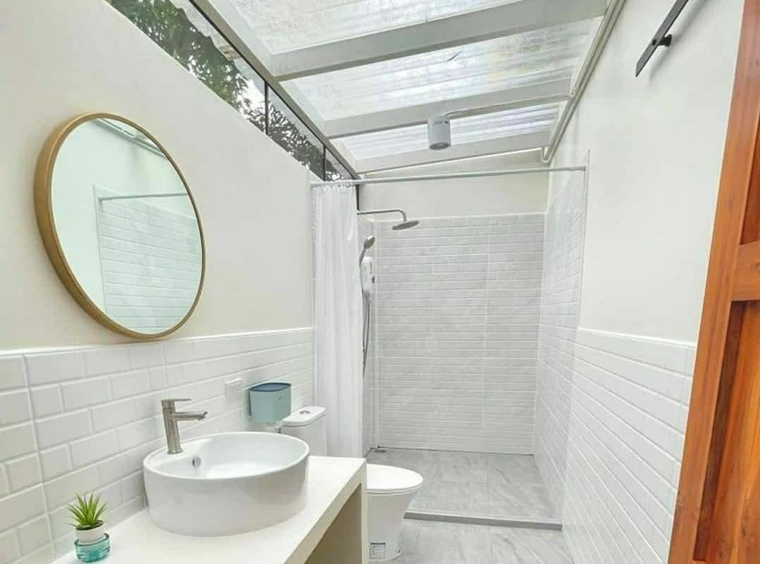 skylight kamar mandi