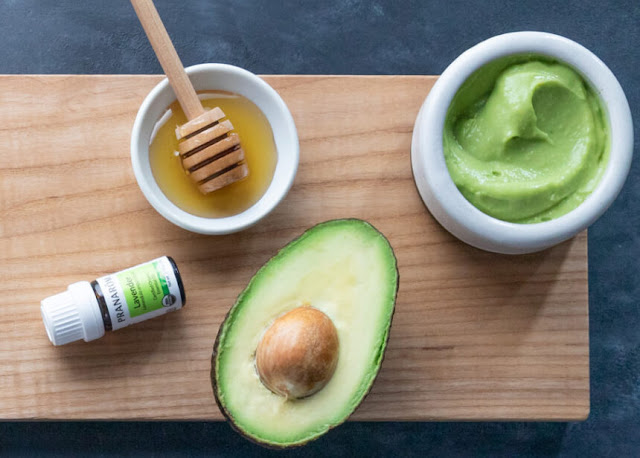 Avocado Mask With Honey