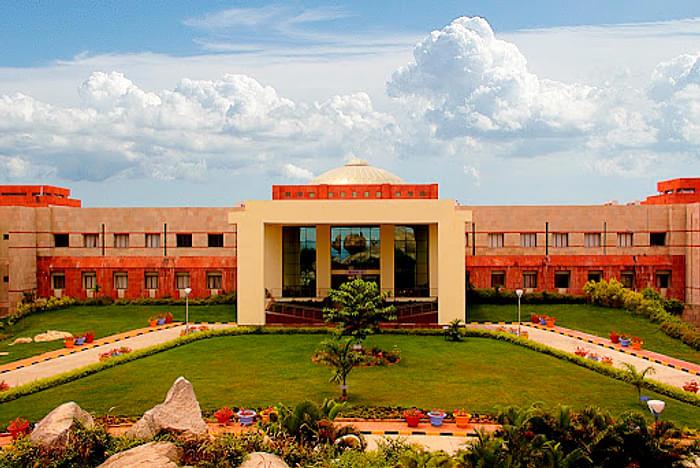 BITS comes under top 10 private engineering Colleges in Hyderabad in 2024