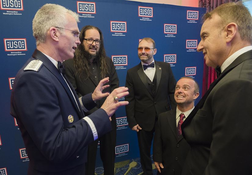 USO-Metro Honors Supporters of U.S. Military &gt; U.S. DEPARTMENT OF ...