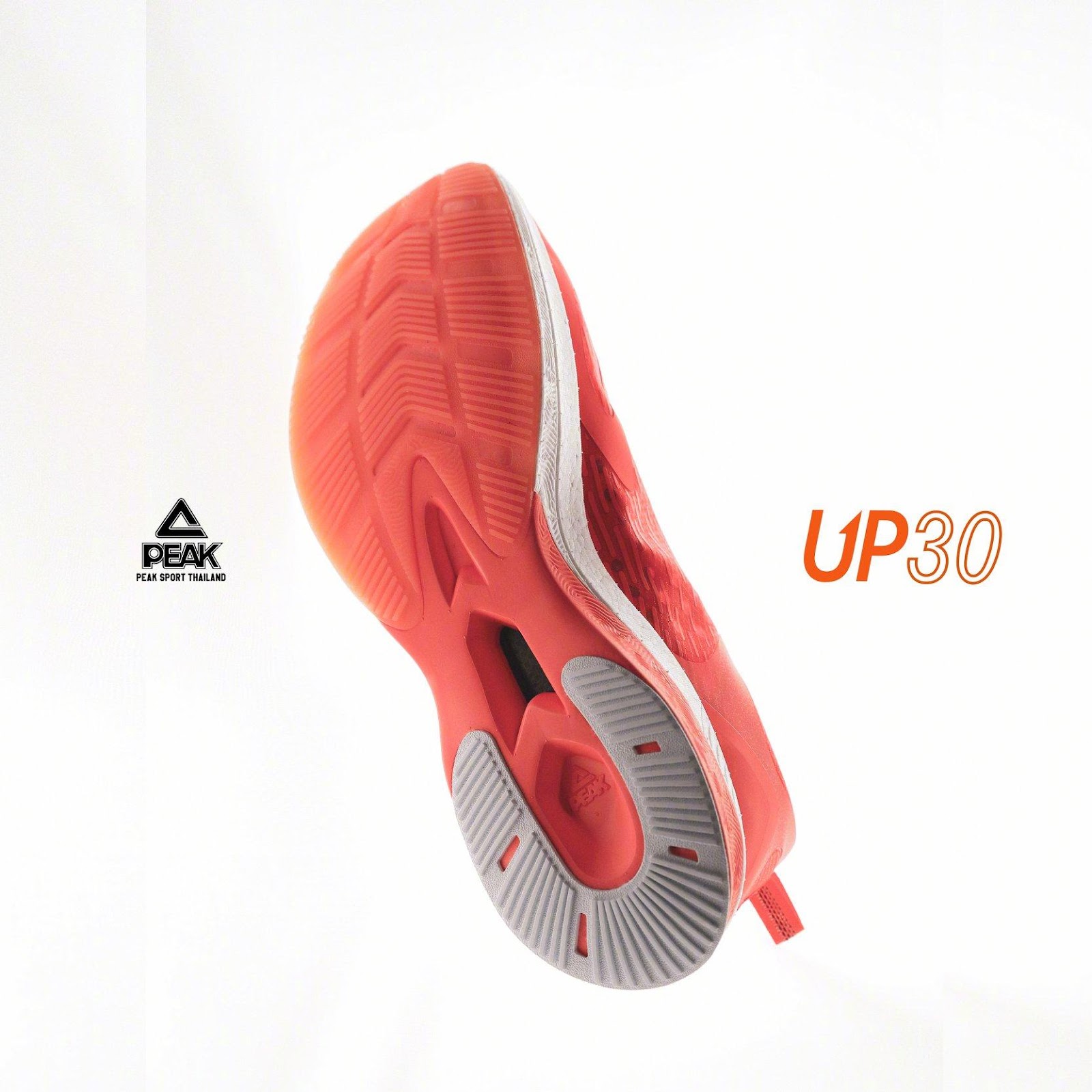 “PEAK TAICHI UP 30 Carbon” รองเท้าวิ่งตัวท็อปจากประเทศจีน 04