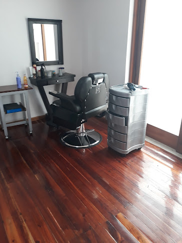 S'cada Hair Specialists
