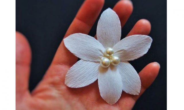 Flower Pin