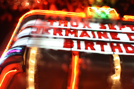 Rainy Cameo Marquee Cameo Marquee closeup