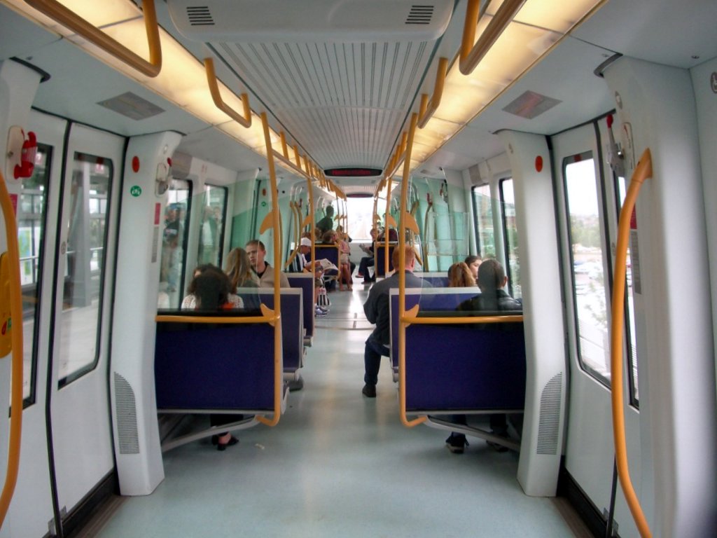 Copenhagen_Metro_Train_Interior.jpg