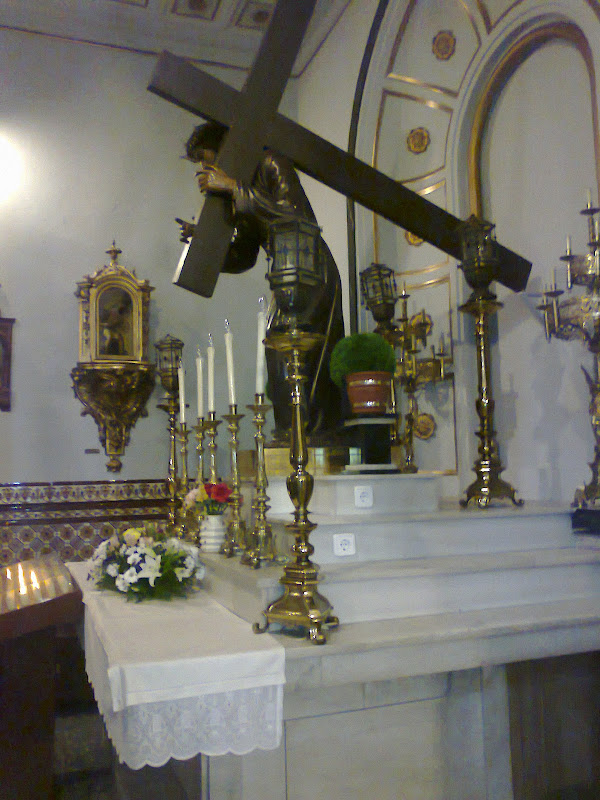 Nazareno y Macarena en Covadonga (Manuel Becerra) Altar