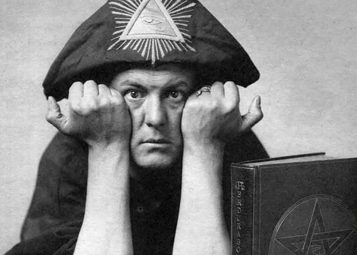 Aleister Crow, 20. yüzyılın en ünlü marjinali.