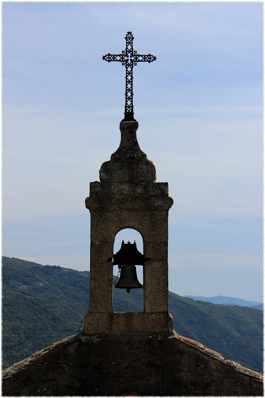 Plus près du ciel Cloche