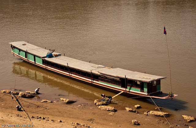 Путешествие на лодке по Меконгу из Луангпрабанга в Хуай Сай