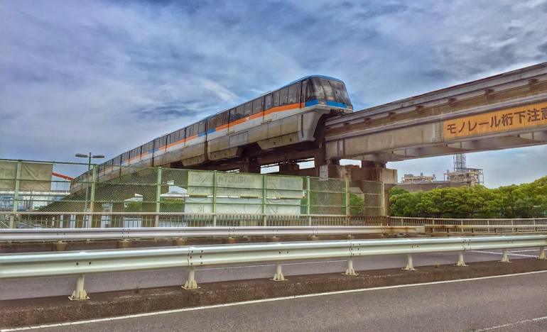 tokyo to haneda via monorail