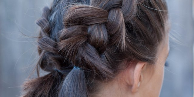 Memakai Kepang French Braids