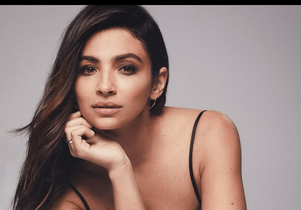 Floriana Lima Age, Height, Net Worth, Bio, Family, Boyfriend